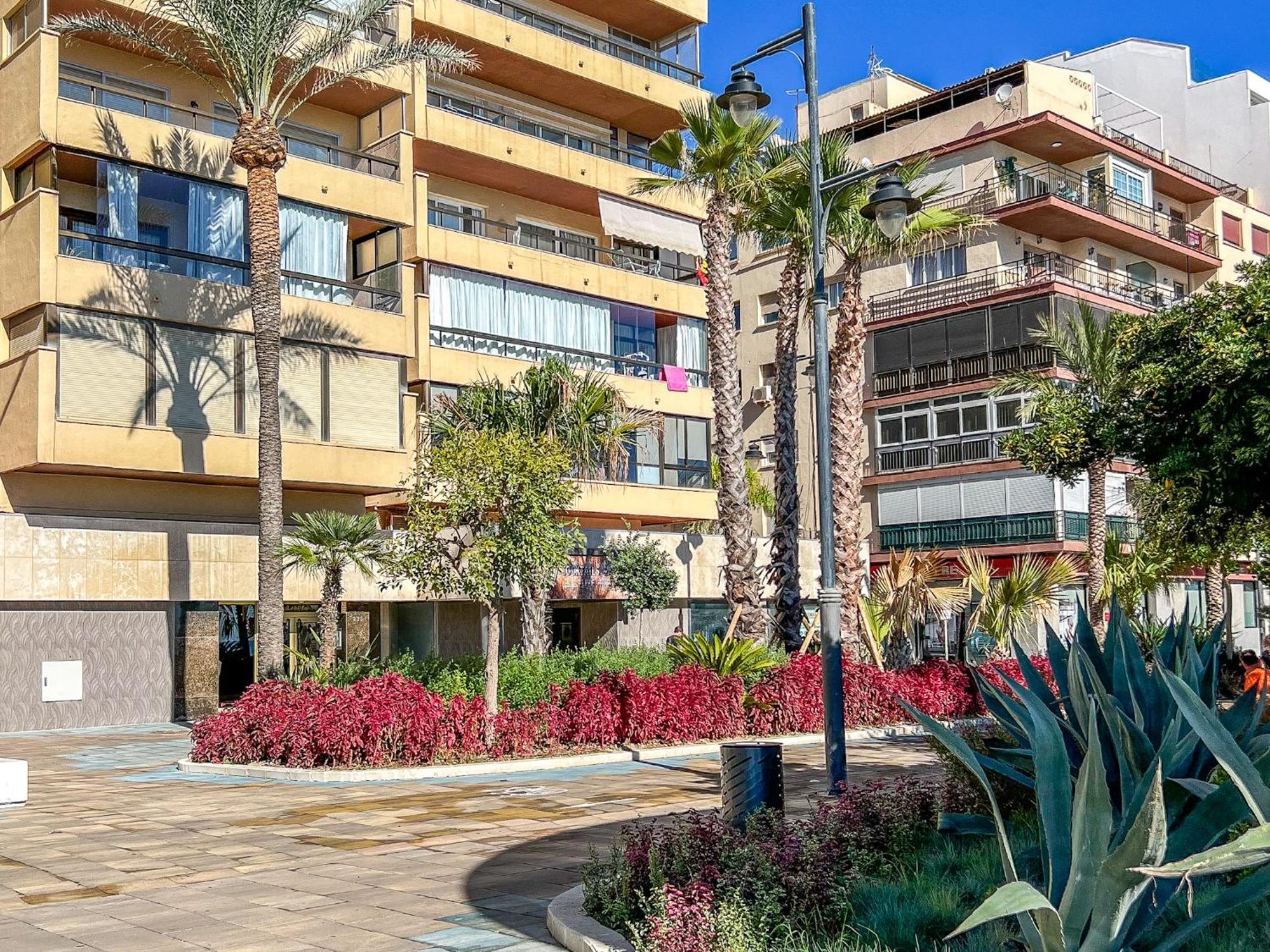 Hanami Avenida De Espana Estepona Exterior foto
